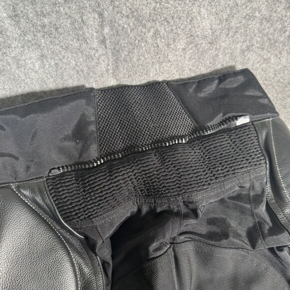 First Gear Men's Motorcycle Pants High Performance Sport Collection Size 32 - Picture 7 of 8